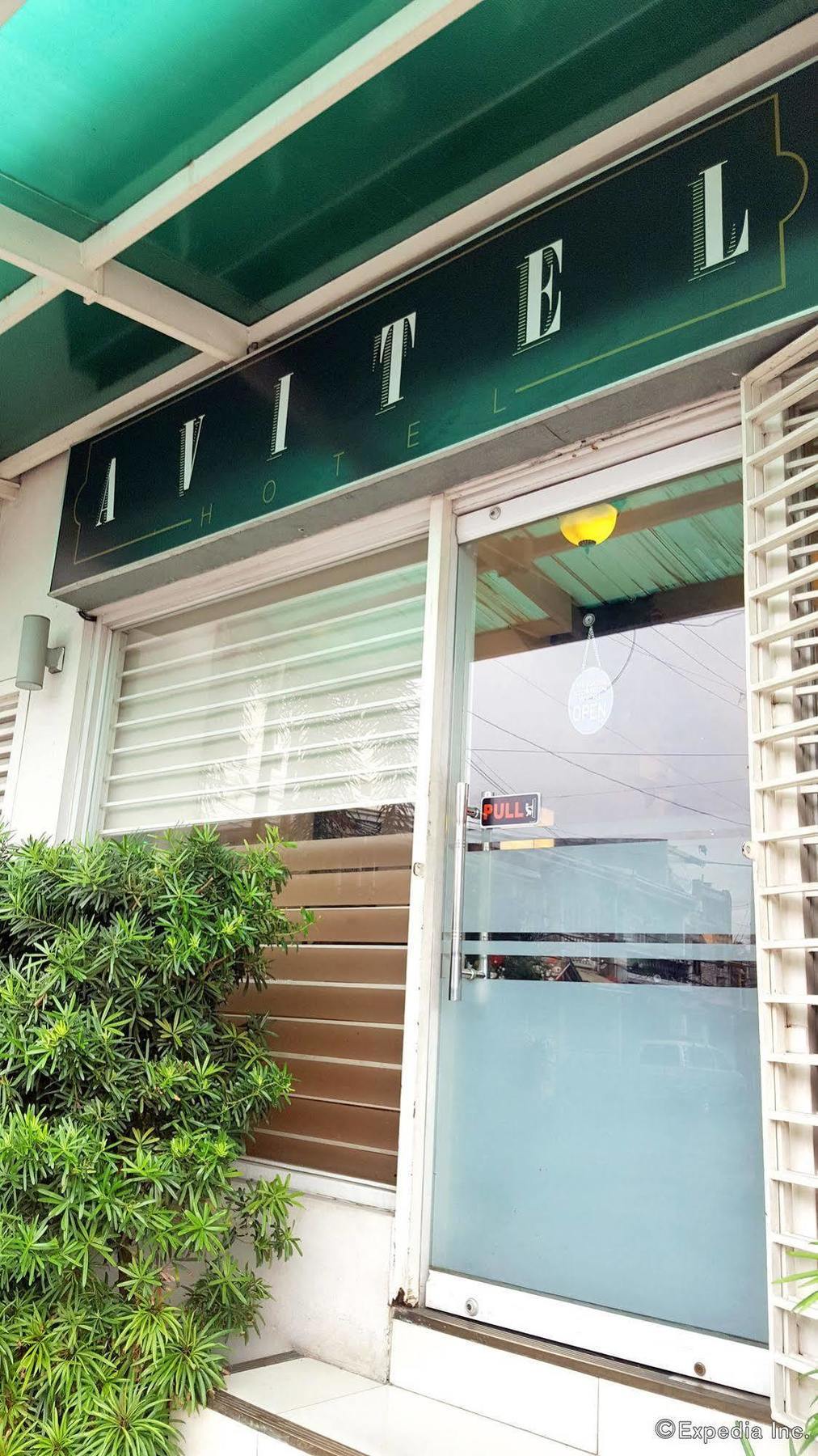 Avitel Hotel Makati City Buitenkant foto